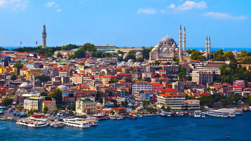 تركيا .. بانوراما الحياة وسرمدية القلق