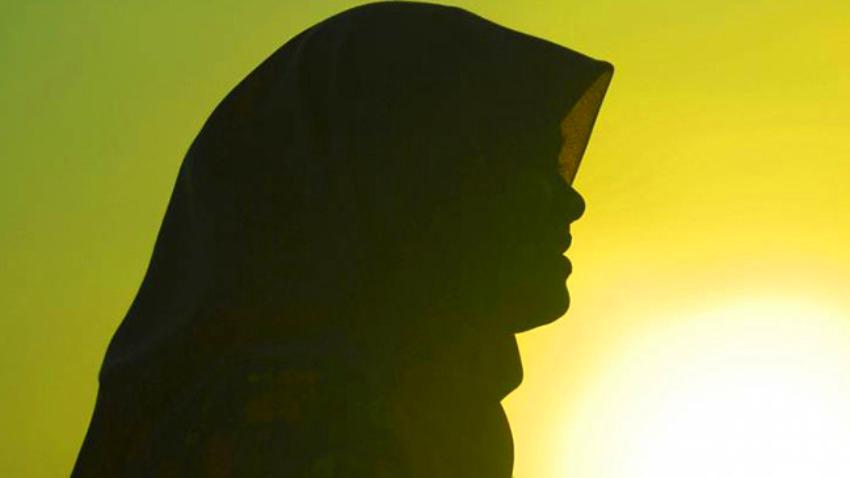 حقوق المرأة في الولاية بين قادة السلف وبناتهم (1-3)