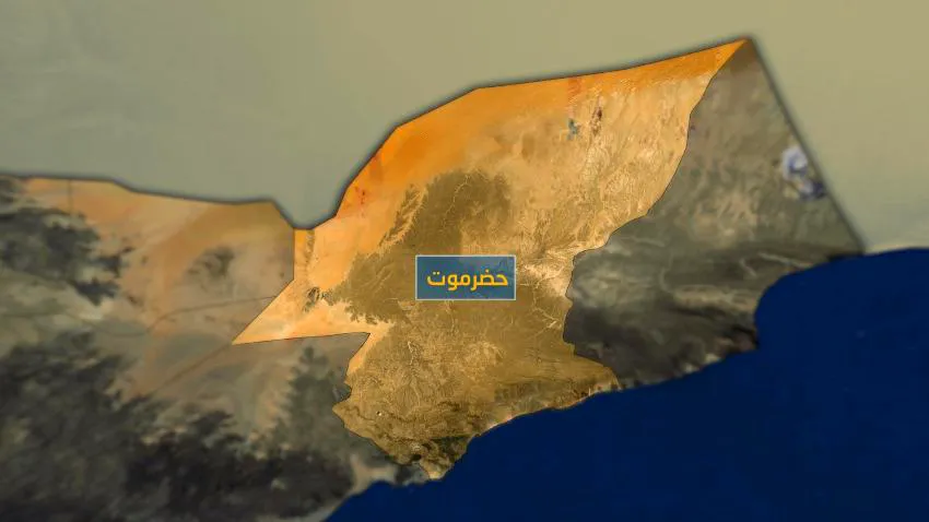 نحو-28-قتيلا-ومصابا-جراء-القاء-قنابل-على-مسجد-في-حضرموت