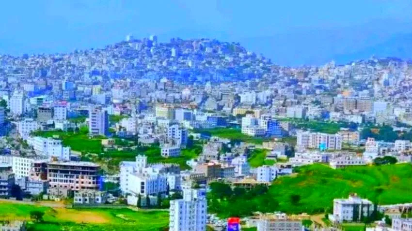 اب-القيادي-في-المليشيا-امين-الكريبي-يسطو-على-منزل-احد-المواطنين